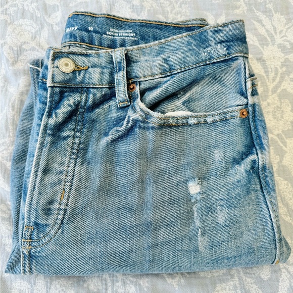 Old Navy Extra High Rise Jeans - Picture 8 of 9